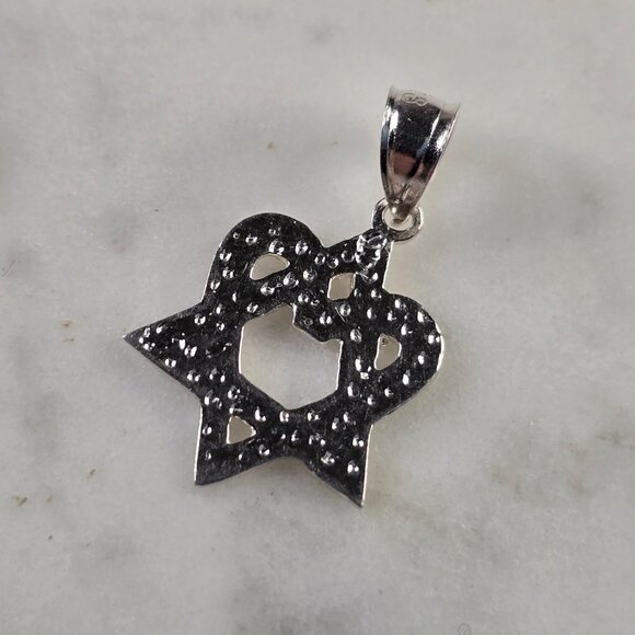 Sterling Silver Jewish Judaica Star of David Heart Pendant 1.0g E4760 - Picture 2 of 3
